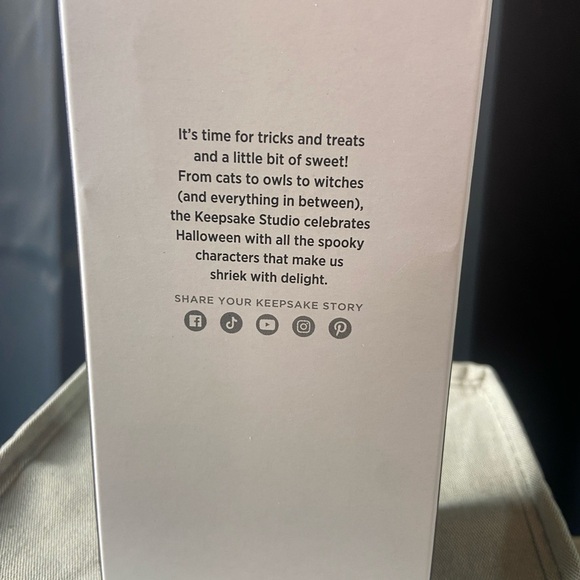 2024 Hallmark Christmas Ornament Minecraft Drowned with Carved Pumpkin - Picture 4 of 4